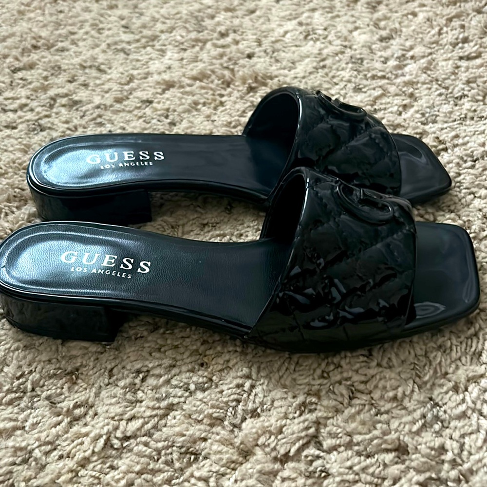 Guess heeled slides
